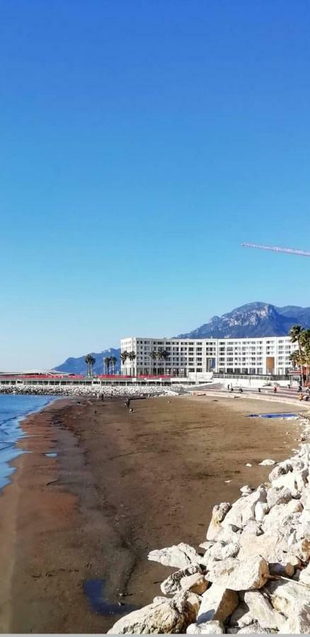 Holidayhouse089 Salerno Eksteriør billede